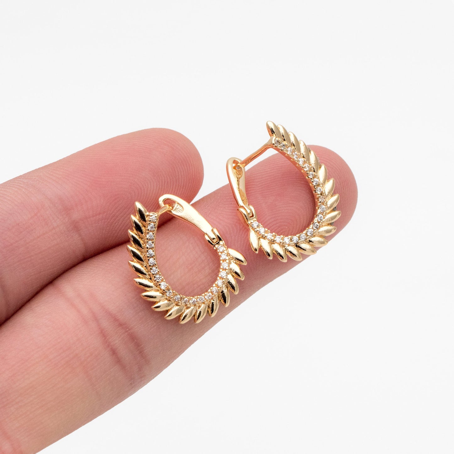 4pcs CZ Pave Gold Feather Earrings, 18K Gold plated Brass, Dainty Click-in Earrings (GB-4229)