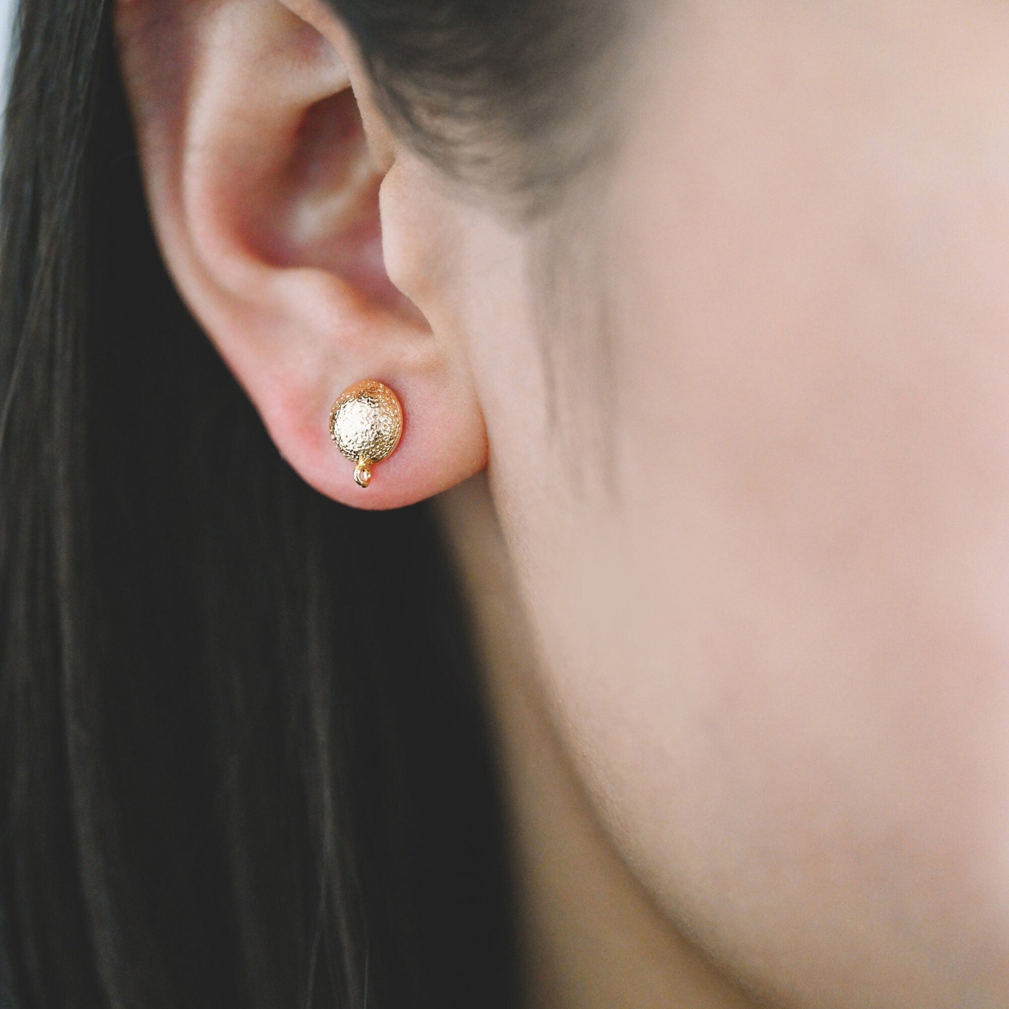 10pcs Gold Stardust Round Earring With Loop, 18K Gold plated Brass, Geometric Stud Earring Components (GB-3911)
