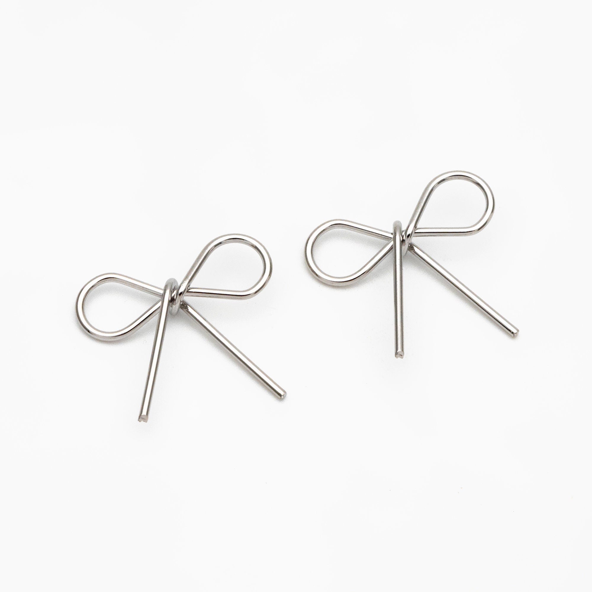 10pcs Gold/ Silver Bowknot Charms, 18K Gold/ Rhodium plated Brass Bow Pendant (#GB-2745-D)