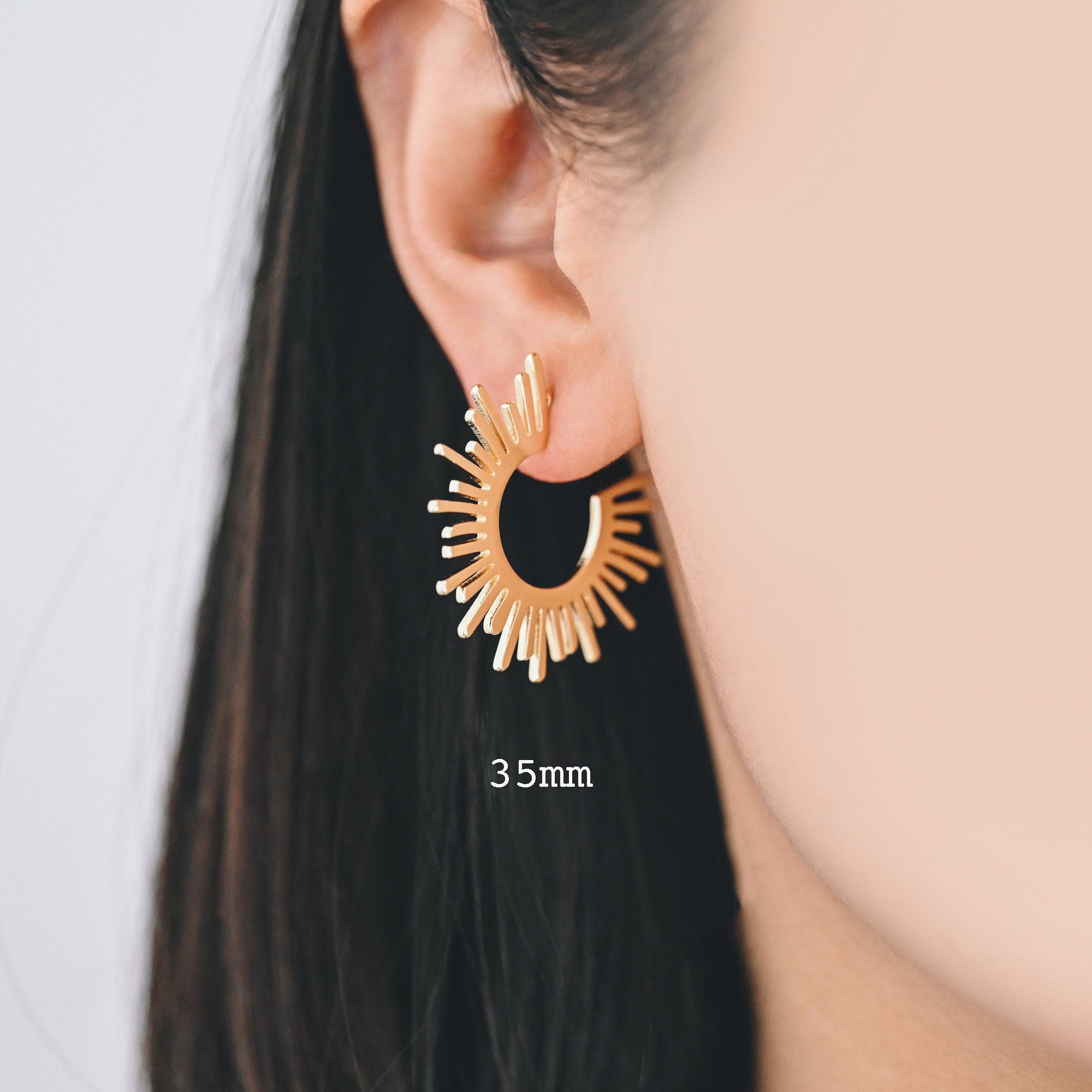 10pcs Gold/ Silver Tone Sun Round Earrings 20/35mm, Gold/ Rhodium plated Brass Sun Jewelry, Sun earrings (#GB-1227)