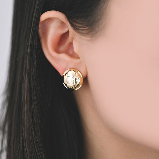 4pcs Gold Round Earrings 17mm, 18K Gold plated Brass, Geometric Stud Earrings (GB-4331)