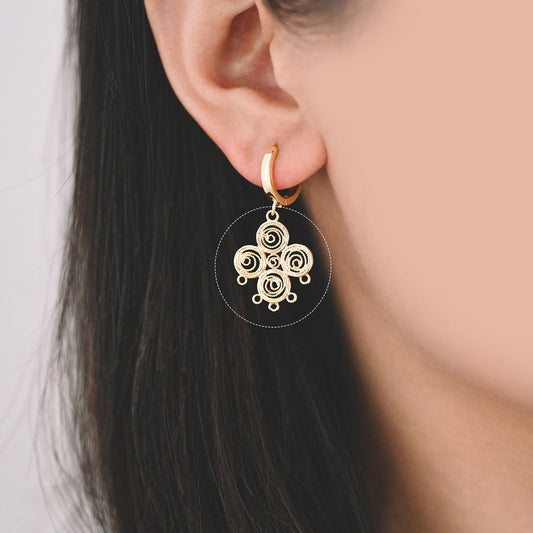 10pcs Gold Filigree Connectors, Gold plated Brass Earring Charms, Necklace Pendants with Loops 22x17mm (GB-3091-F)