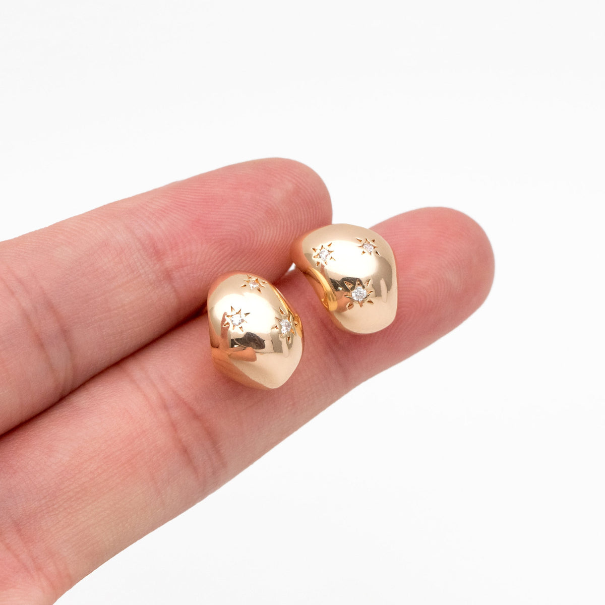 4pcs CZ Pave Gold Star Chunky Earrings, 18K Gold plated Brass, Hoop Stud Earrings (GB-4379)