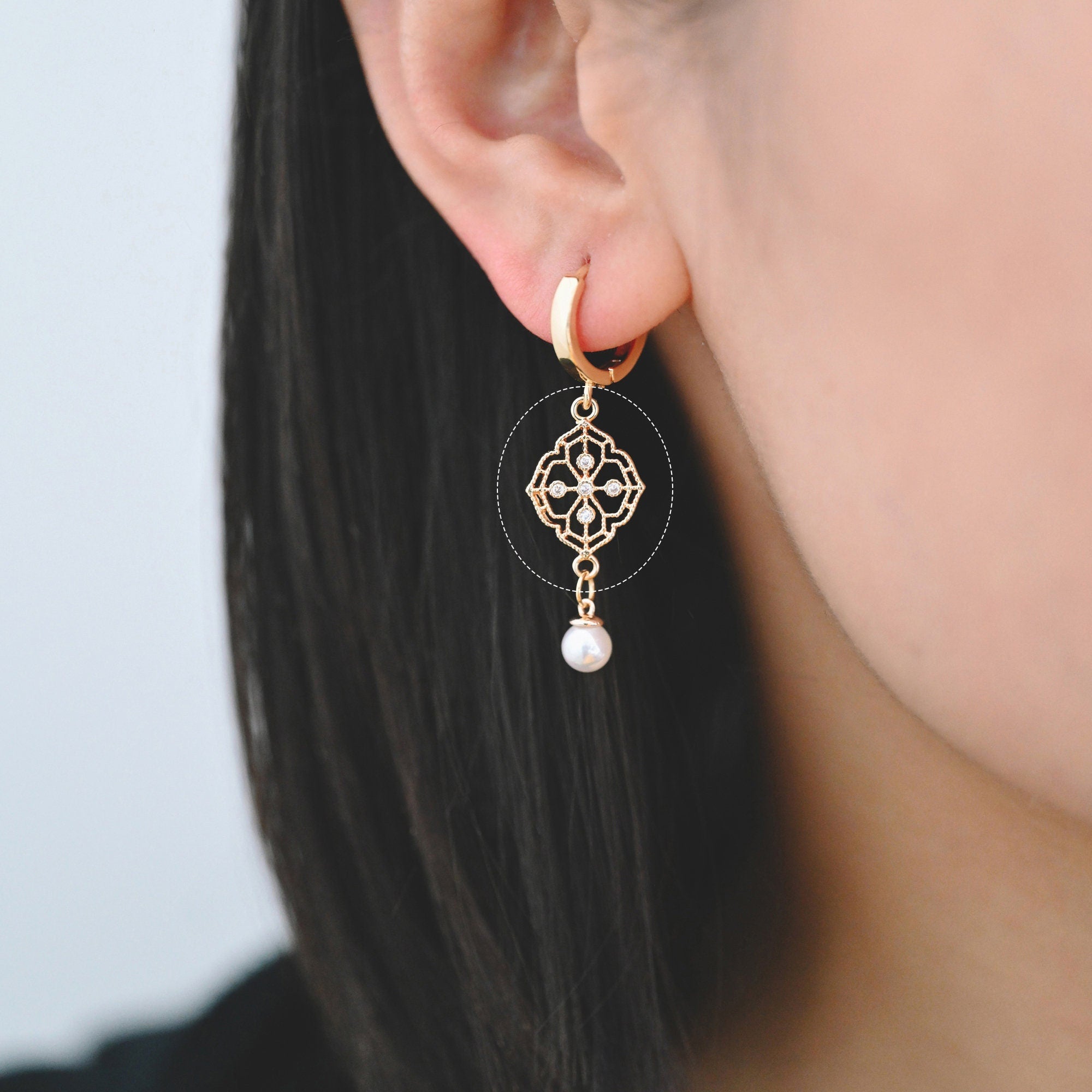 10pcs CZ Pave Gold Filigree Flower Charms Pendant, 18K Gold plated Brass Connectors (GB-3780-K)