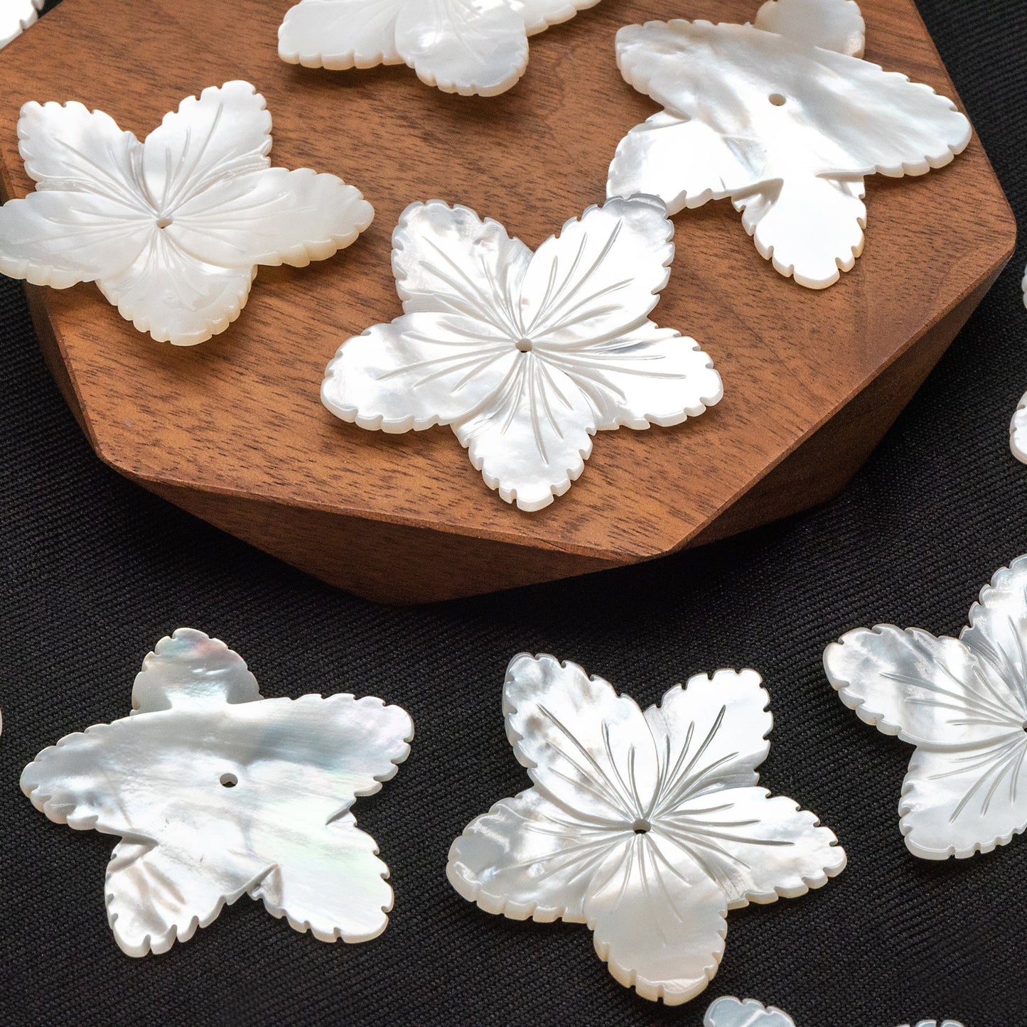 10pcs White Mother of Pearl Carved Flowers 35-43mm, Unique Large Shell Flowers (V1162)
