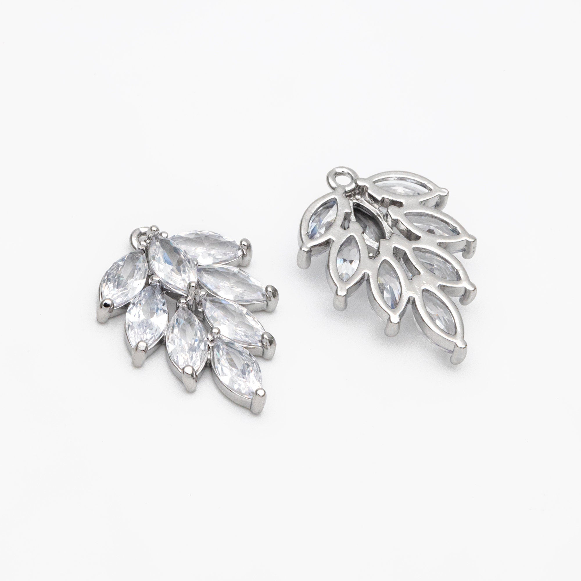 4pcs CZ pave Gold/ Silver Tone Leaf Charms, 18K Gold/ Rhodium plated Brass, 21/ 25mm, Cubic Zirconia Leaf Pendants (GB-3037)