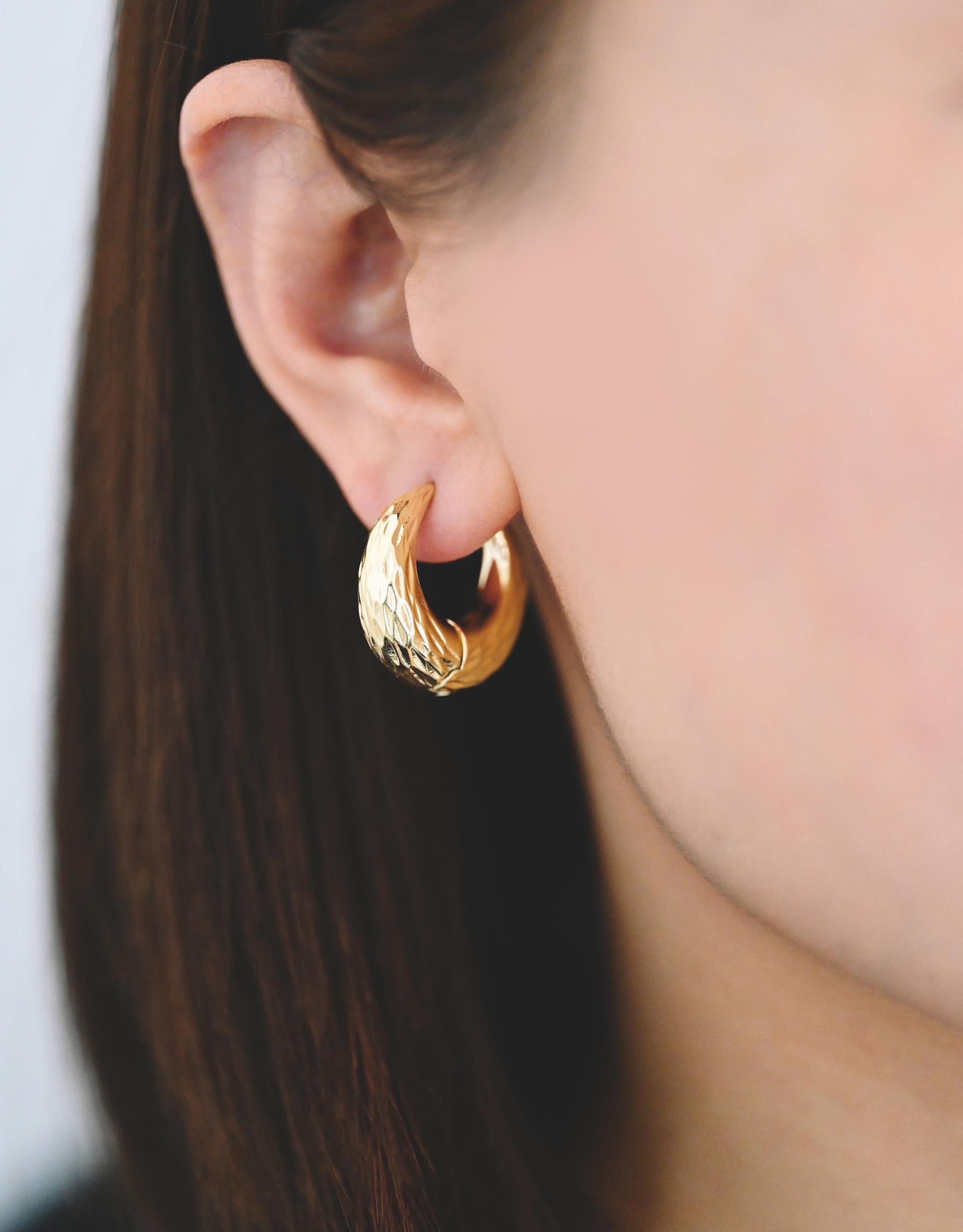 4pcs Gold/ Silver Tone Circle Hoop Earrings, 18K Gold/ Rhodium plated Brass, Chunky Huggie Earrings (GB-4447)