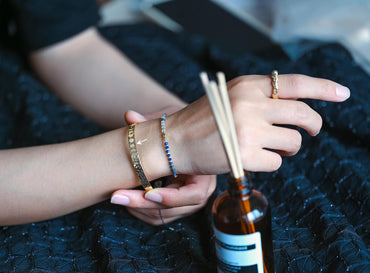 1pcs Gold Moon Phases Bangle Bracelet, Gold Plated Brass, Celestial Bracelet (GB-4222)