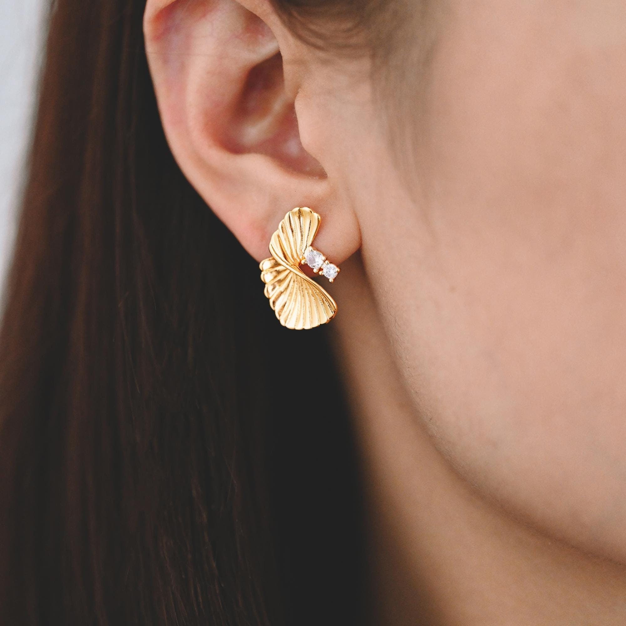 4pcs CZ Pave Leaf Earrings: Gold/ Rhodium Plated Brass Studs (GB-4510)