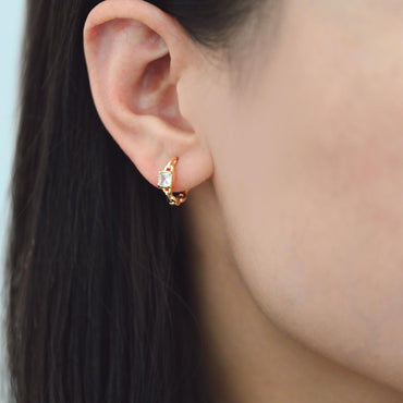 4pcs CZ Pave Gold/ Silver Tone Chain Hoop Earrings, 18K Real Gold/ Rhodium plated Brass, Huggie Earrings, Chain Earrings (GB-3020-B)