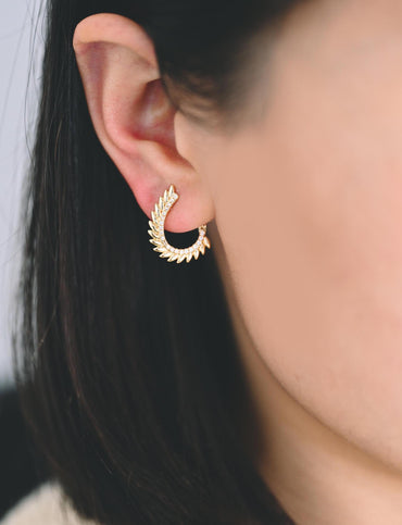 4pcs CZ Pave Gold Feather Earrings, 18K Gold plated Brass, Dainty Click-in Earrings (GB-4229)