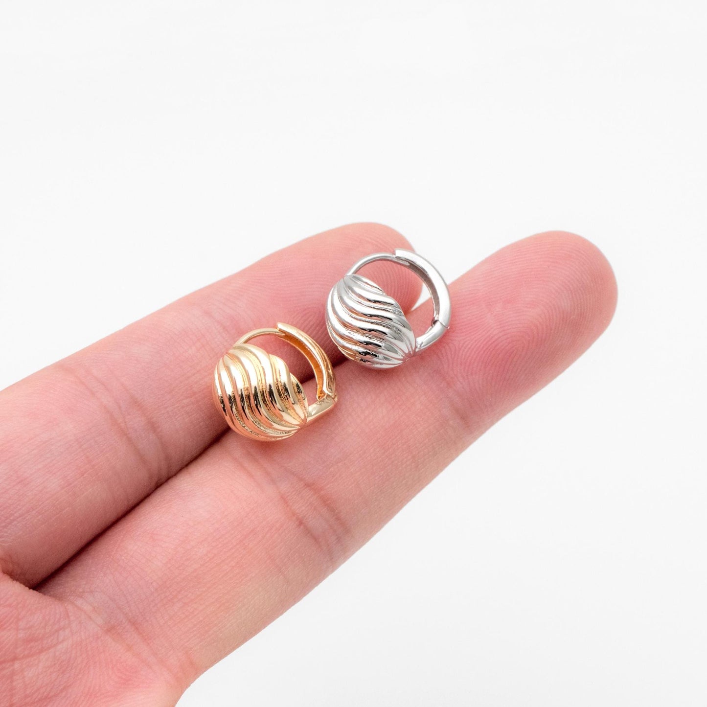 10pcs Gold/ Silver Tone Oval Earrings, 18K Real Gold/ Rhodium plated Brass, Dainty Hoop Earrings (GB-4575)