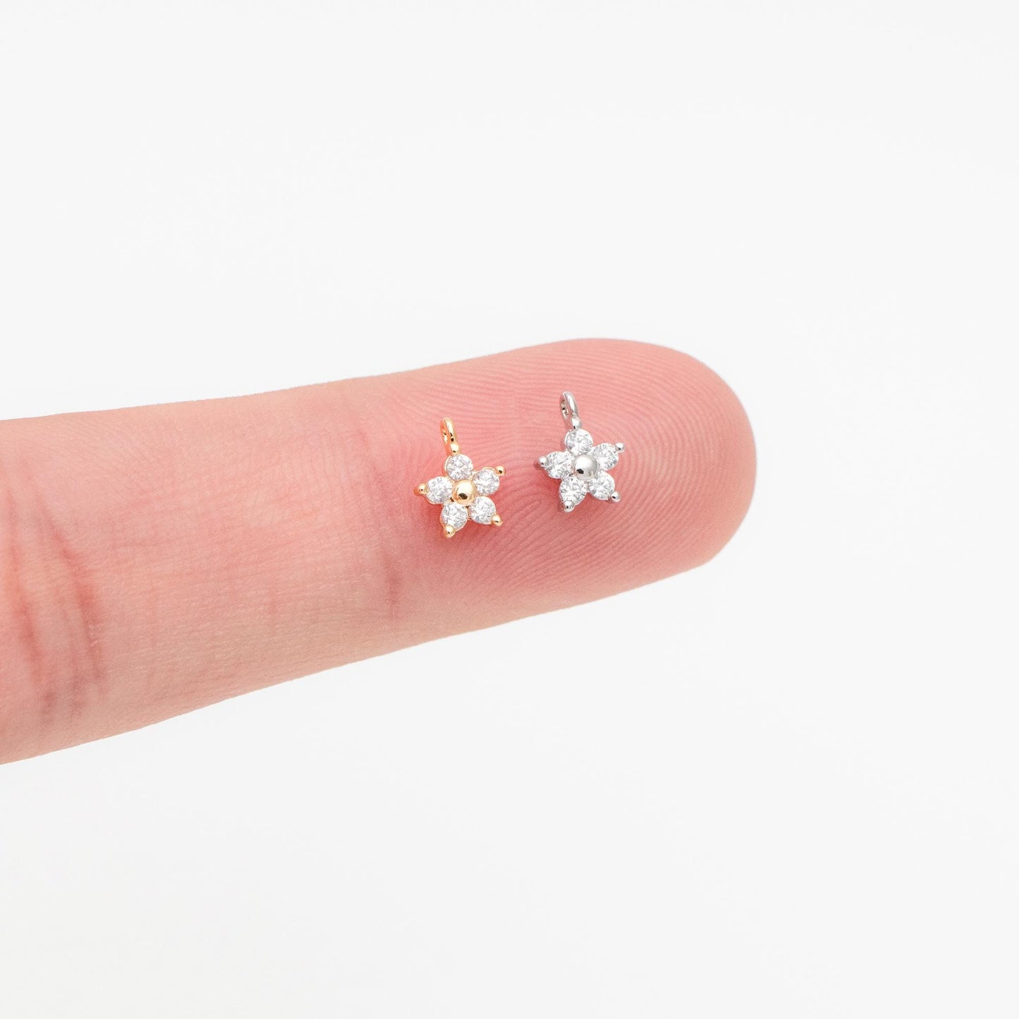 10pcs CZ Pave Gold Tiny Flower Charms, Flower Pendant, Jewelry Making, DIY Material, Crafts Supplies (GB-1762-A)