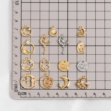 4pcs CZ pave Gold/ Silver Moon Star Charms, 18K Gold/ Rhodium plated Brass Moon Pendants (GB-2433)