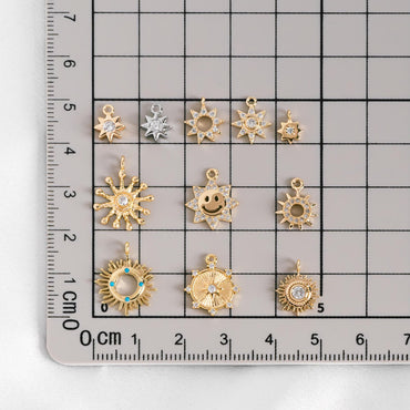 10pcs CZ Pave Gold/ Silver Sun Charm , 18K Gold/ Rhodium plated Brass, Sun Pendants (GB-1658)