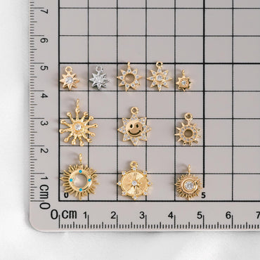 10pcs CZ Pave Gold/ Silver Sun Charm , 18K Gold/ Rhodium plated Brass, Sun Pendants (GB-1658)