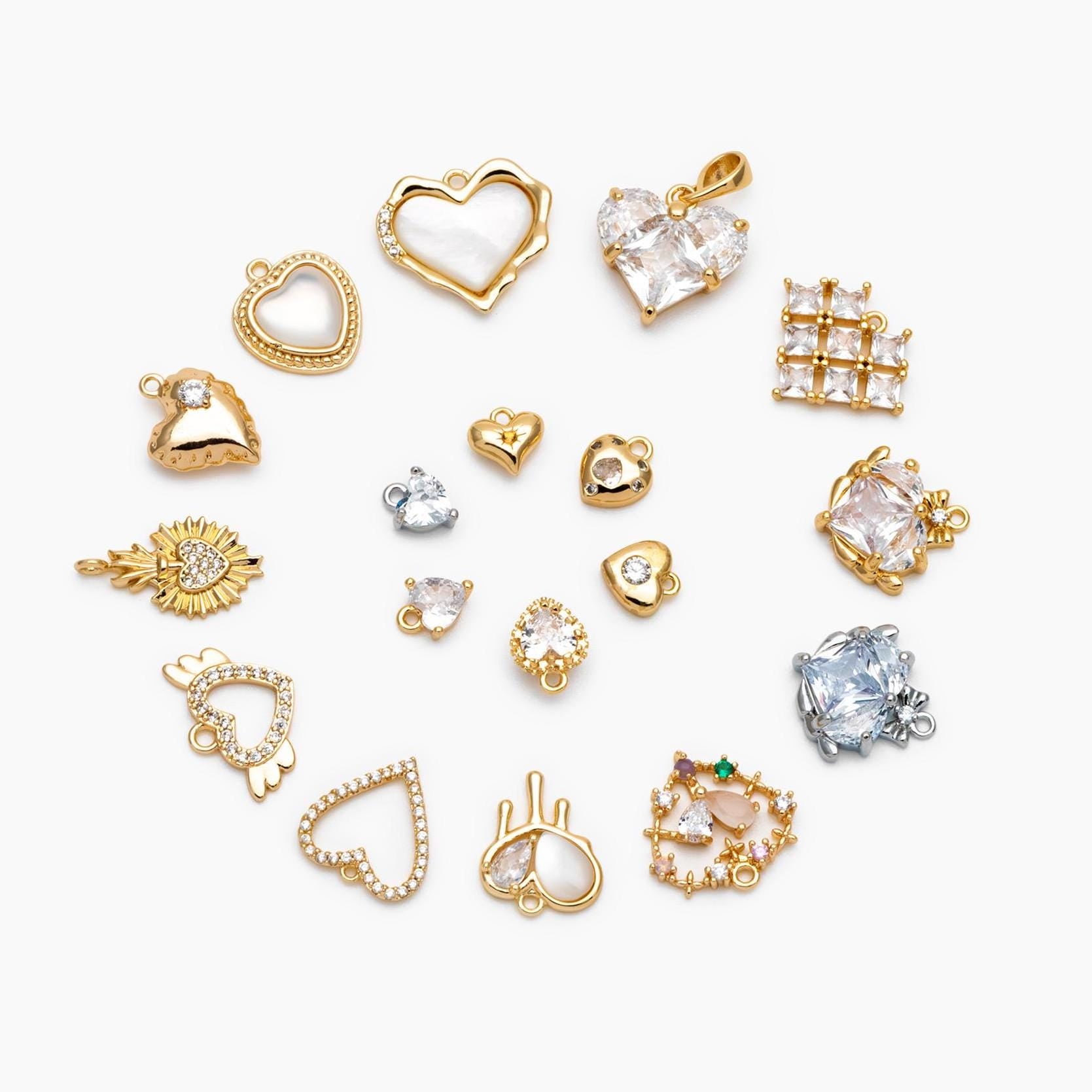 4pcs Gold/ Silver Tone Heart Charms, 18K Gold/ Rhodium plated Brass, Dainty Heart Pendants (GB-2782)