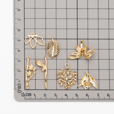 10pcs Gold Leaf Flower Charms , 18K Gold plated Brass, Dainty Earring Pendants (GB-3770)