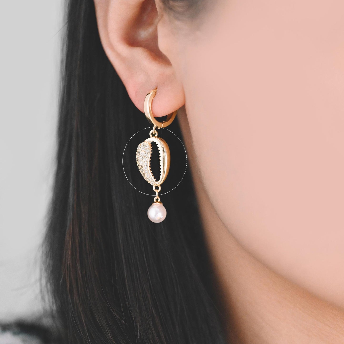 4pcs CZ Pave Shell Connector, Cowrie Shell Charm Pendant, Seashell Charms (GB-1583)