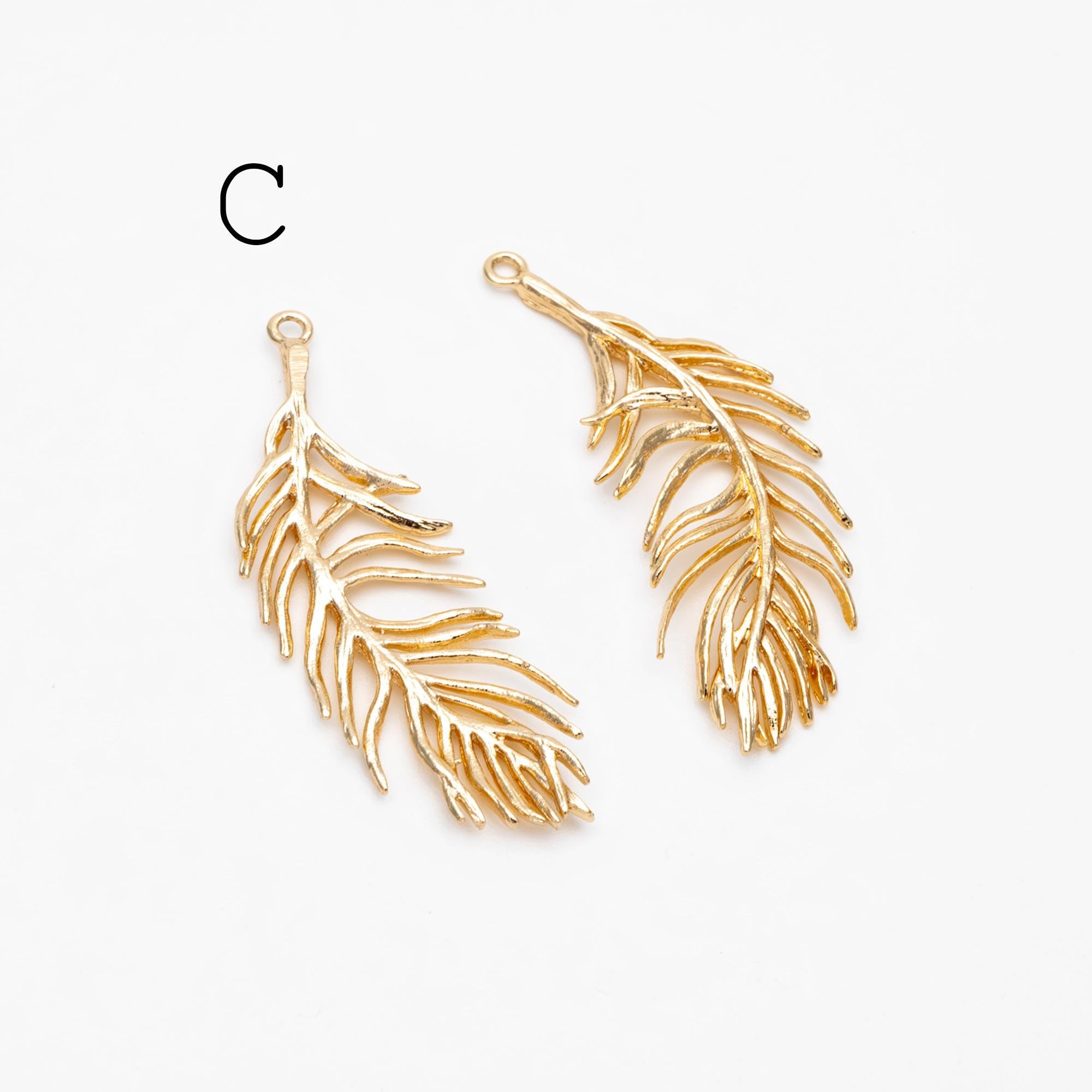 4pcs Gold Feather Charms, 18K Gold plated Brass Feather Pendants, Lead Nickel Free (GB-858)