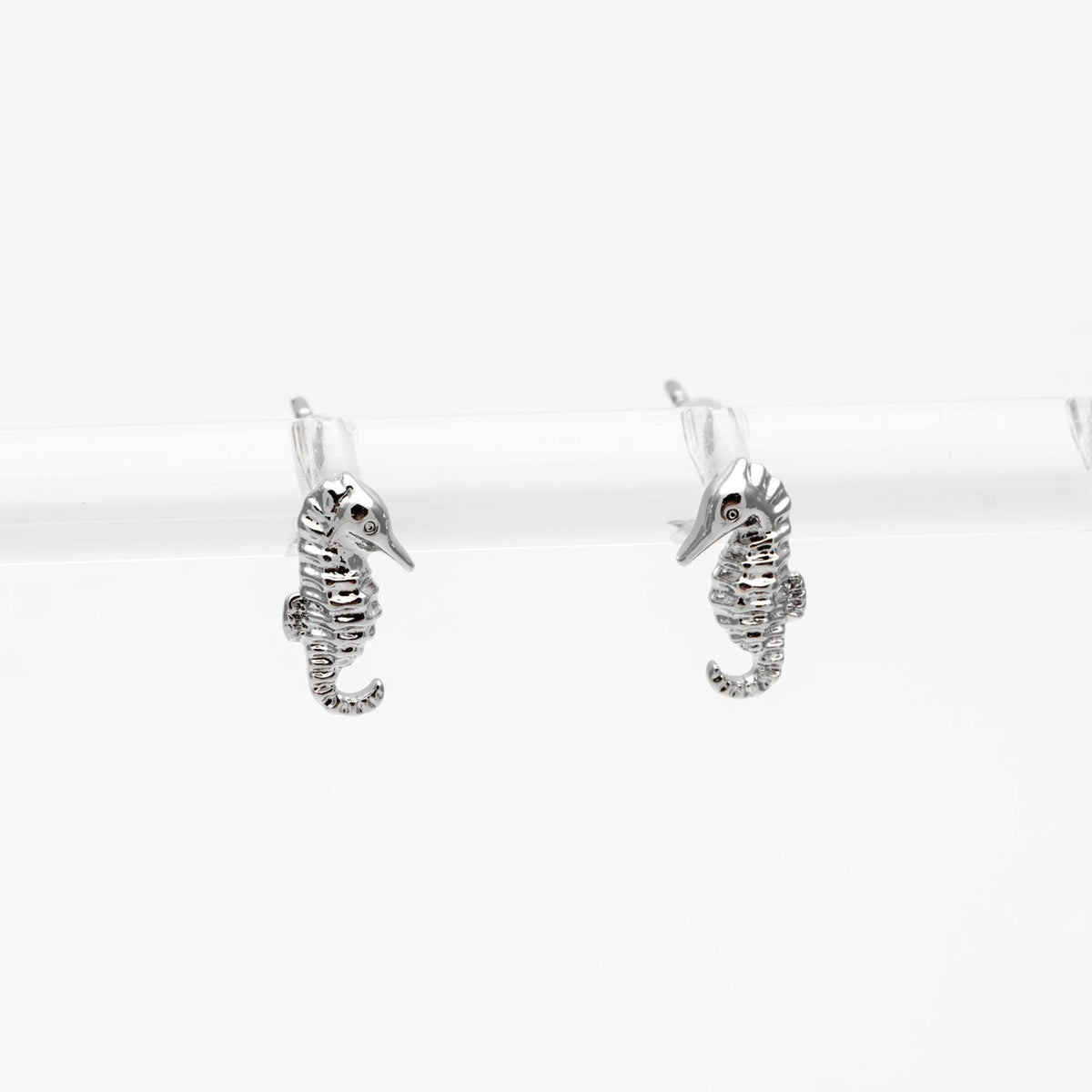 10pcs Gold/ Silver Sea Horse Earrings, 18K Real Gold/ Rhodium plated Brass, Cute Ocean Stud Earrings (GB-4460-D)