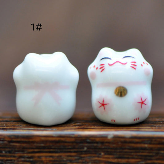 10 beads- Porcelain Lucky Cat beads 15mm, Ceramic Maneki Neko, Drilled with hole, (TC-149)