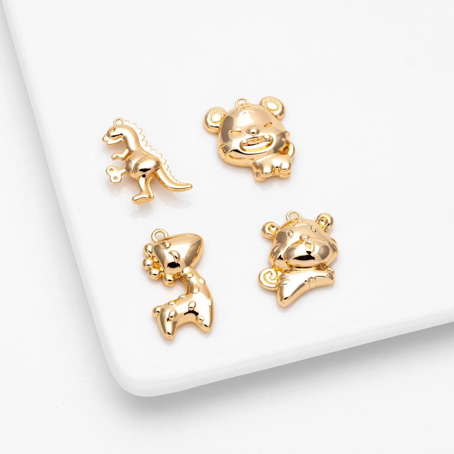 4pcs Gold giraffe / Tiger / Dinosaur Pendant, Jewelry Making, Diy Material, Jewelry Supplies (GB-4086)