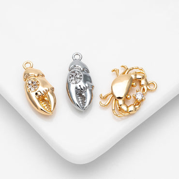 4pcs Gold/ Silver Tone Crab Claw Charms, Crab Charms, 18K Gold/ Rhodium plated Brass, Dainty Beach Jewelry (GB-4601)