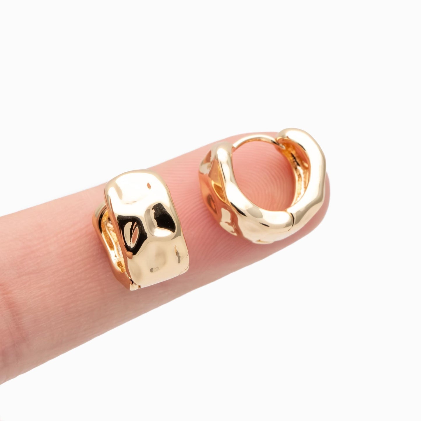 10pcs Gold Hammered Circle Hoop Earrings, 18K Gold plated Brass, Minimalist Huggie Earrings (GB-4722)
