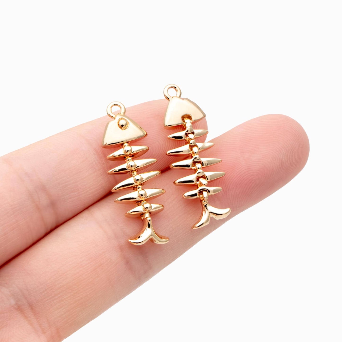 4pcs Gold Fishbone Charms, Gold Plated Brass Fishbone Pendant, Skeleton Pendant (GB-2936-D)