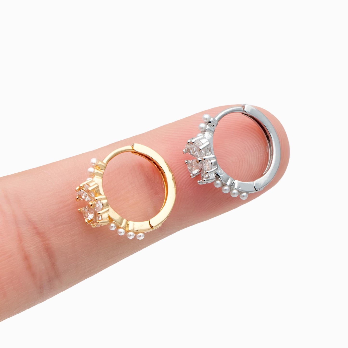 4pcs CZ Pave Gold/ Silver Flower Hoop Earrings, Faux Pearl Earrings, Dainty Huggie Earrings, Minimalist Earrings (GB-4739)