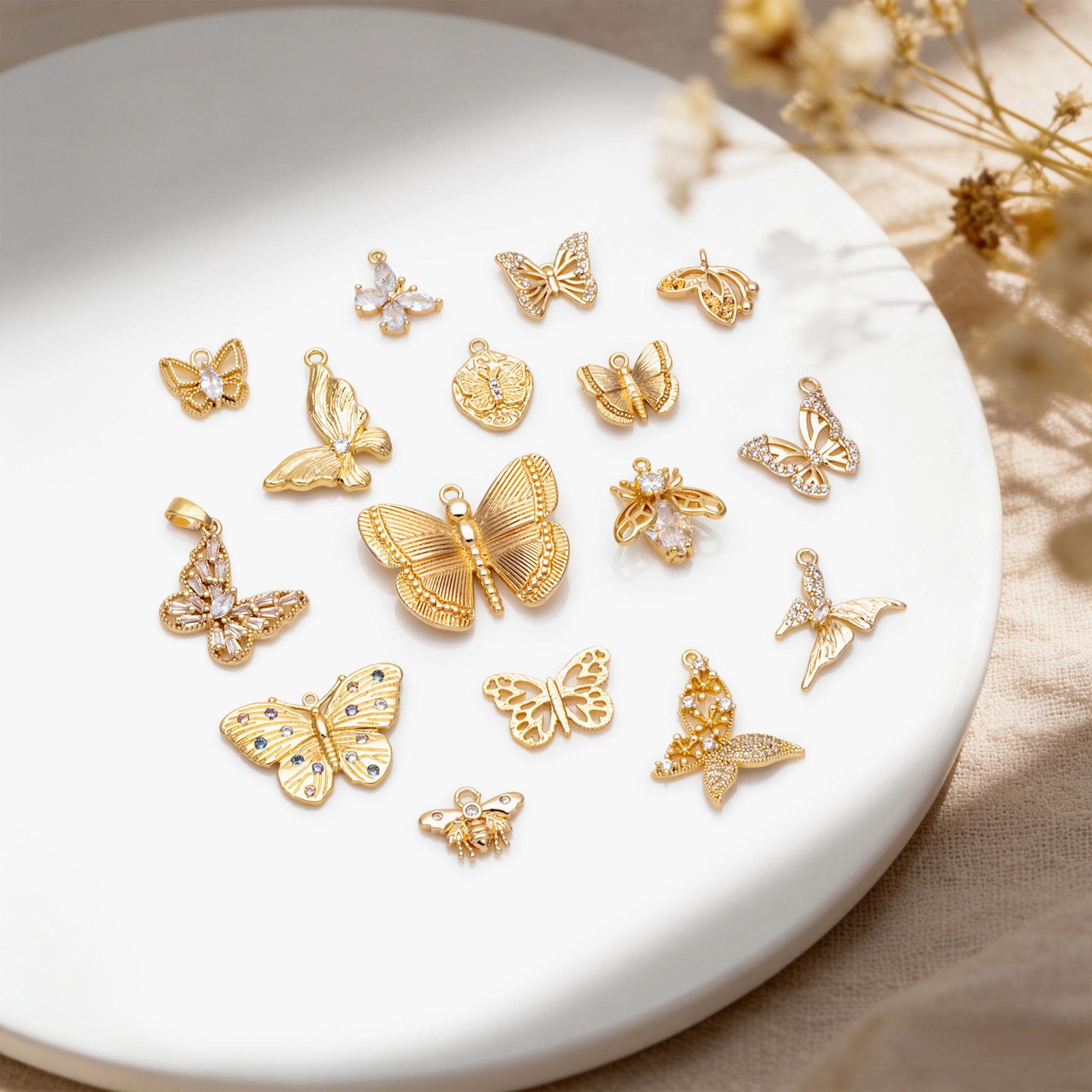 4pcs Delicate Butterfly Charms for Jewelry Making, Gold plated Butterfly Pendants (GB-3561)
