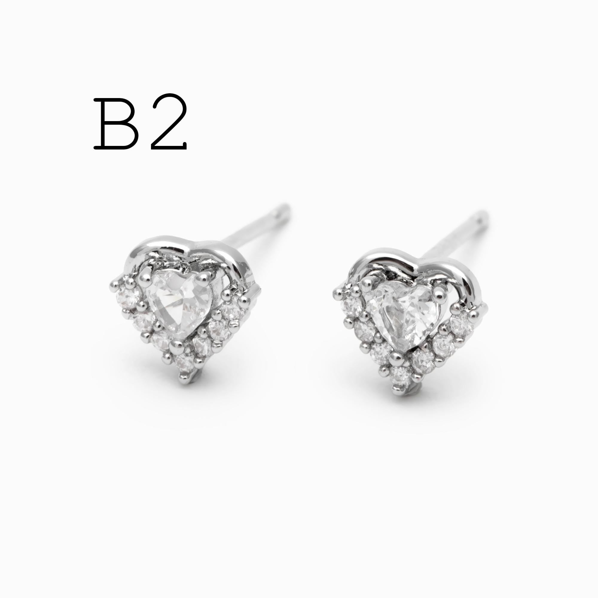 4pcs CZ Pave Heart Ear Posts, Gold Plated Brass Stud Earrings, Jewelry Findings, Wholesale Supplies (GB-3115)
