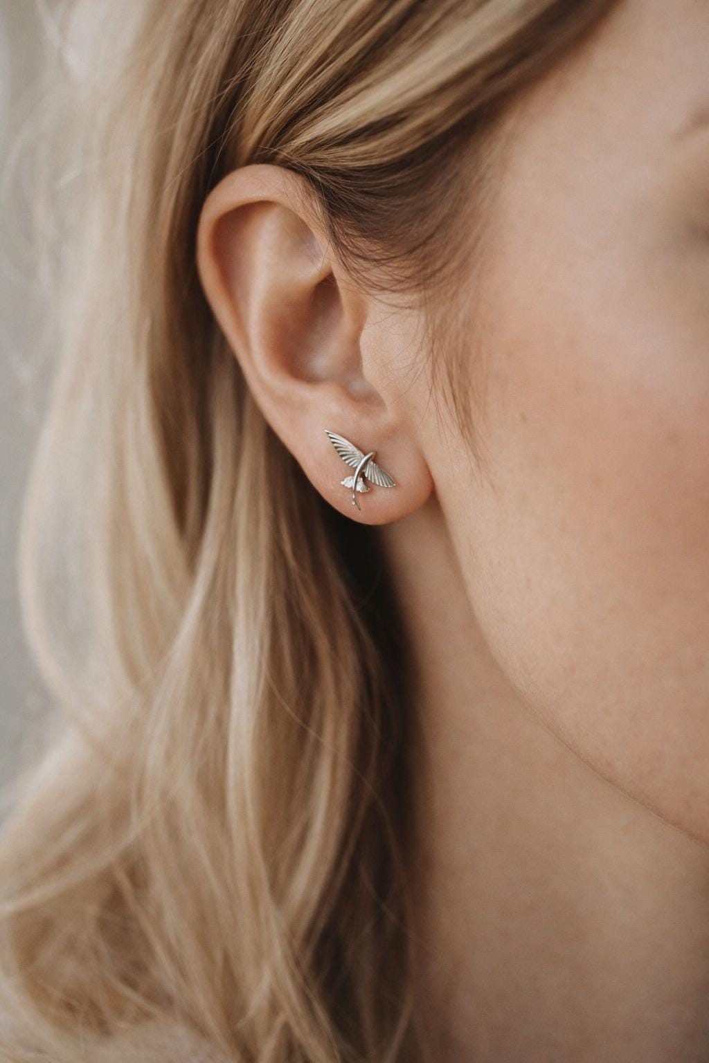 10pcs Gold/ Silver Tone Flying Fish Earrings, 18K Real Gold/ Rhodium Plated Brass, Minimalist Ocean Stud Earrings (GB-4460-L)