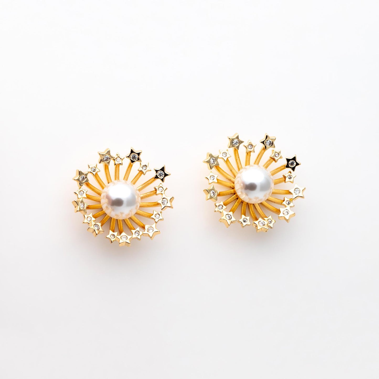 4pcs Elegant Starburst Glass Pearl Earrings, Gold Star Accents, Chic Statement Jewelry for Special Occasions (GB-3580)