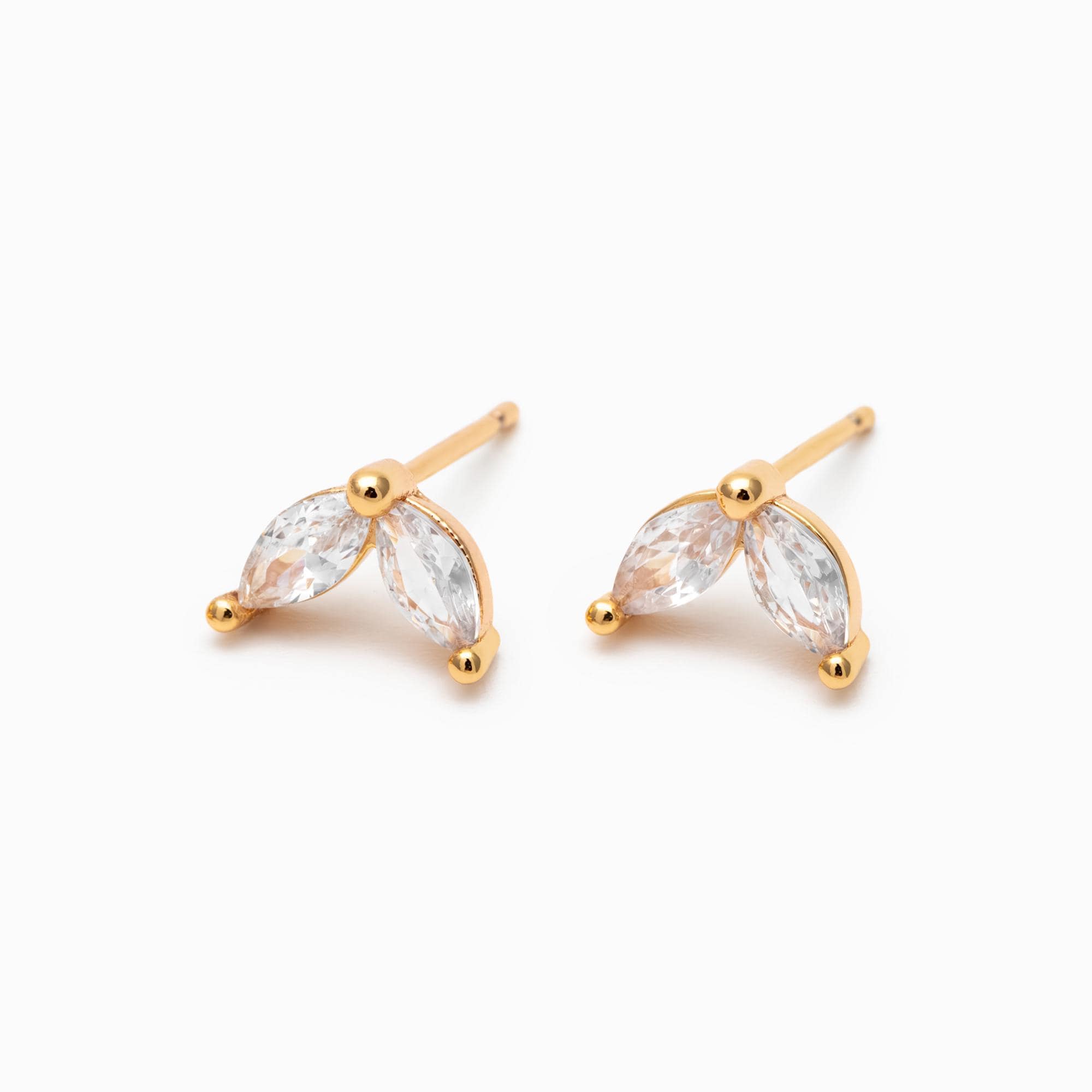 4pcs CZ Pave Gold Leaf Ear Posts, Gold Plated Brass, Jewelry Supplies (GB-3369-C)
