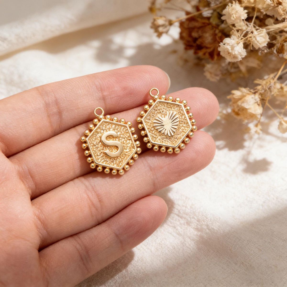 Gold/ Silver Alphabet Charms, English Letter Pendants 16x20mm, Hexagon Initial Coin Pendants (GB-2458)