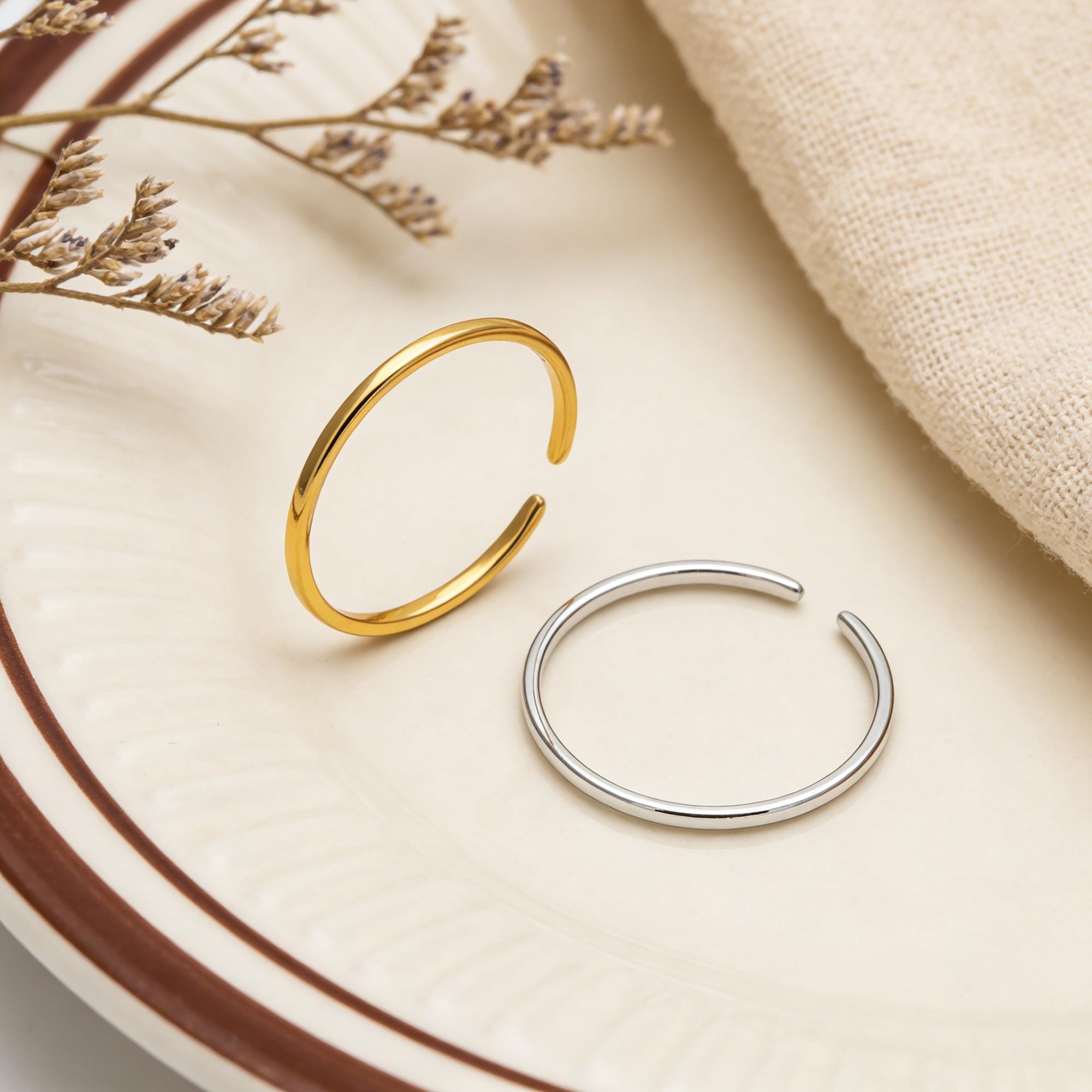 Sterling Silver Minimalist Ring, Dainty Gold/ Silver Adjustable Ring (#CY-058)/ 1 piece