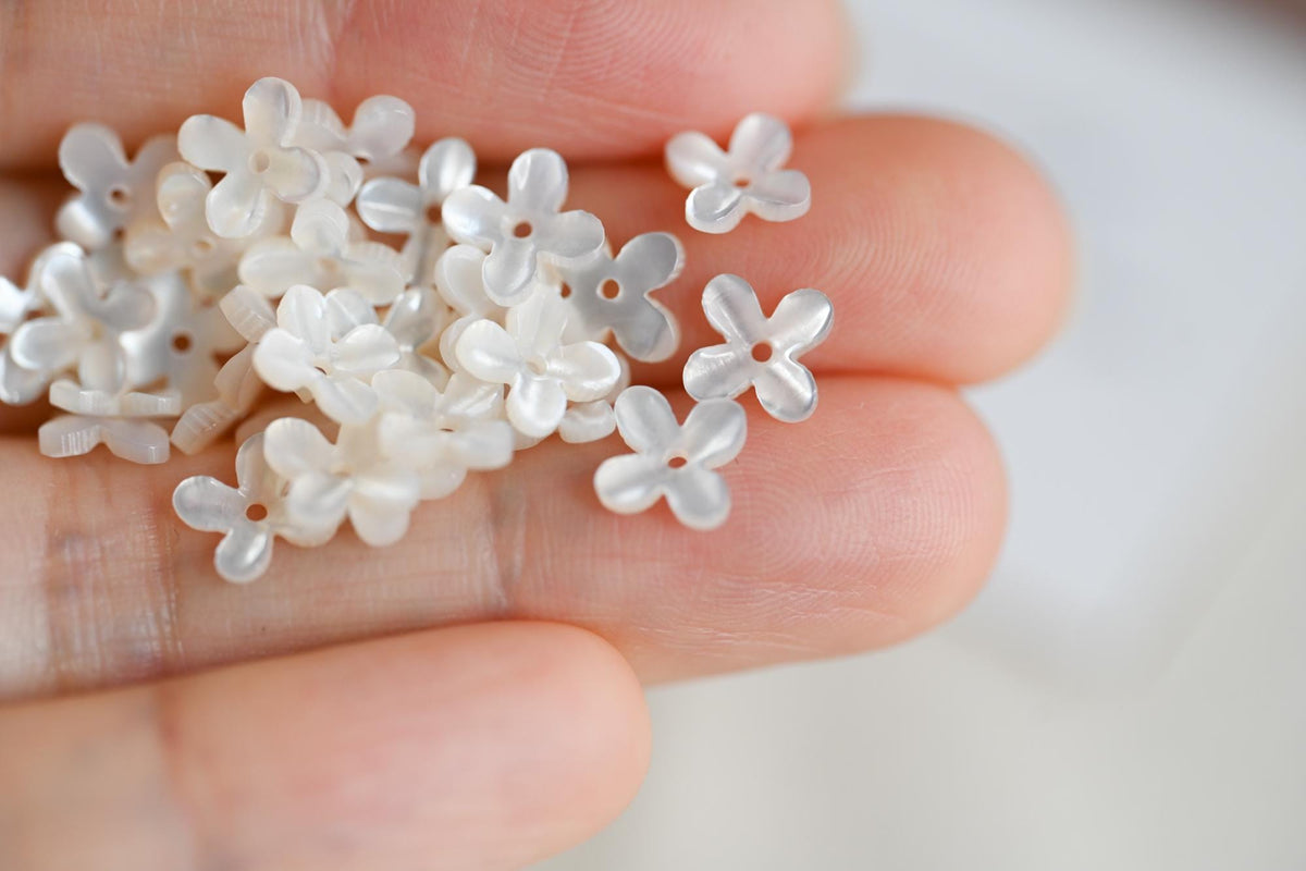10pcs Mini Shell Flower Beads 6mm, Mother of Pearl Tiny Floral Cabochons, Bridal DIY Accessories Bulk (BK-002)