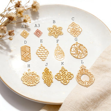 10pcs Gold plated Brass Filigree Charm Pendants, Earring Findings, Jewelry Making, Diy Material, Jewelry Supplies (GB-890)