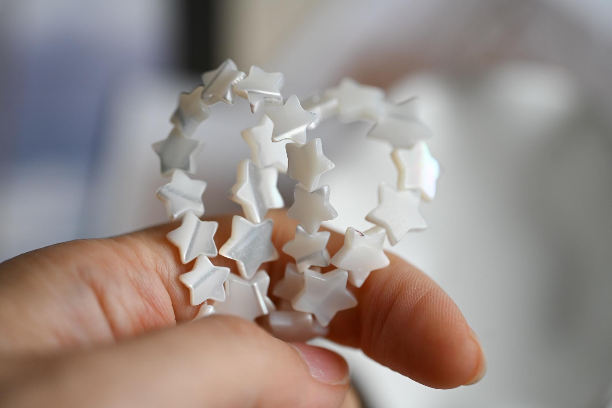 White Mother of Pearl Shell Star beads 8/ 10mm (BK-011)/ full strand
