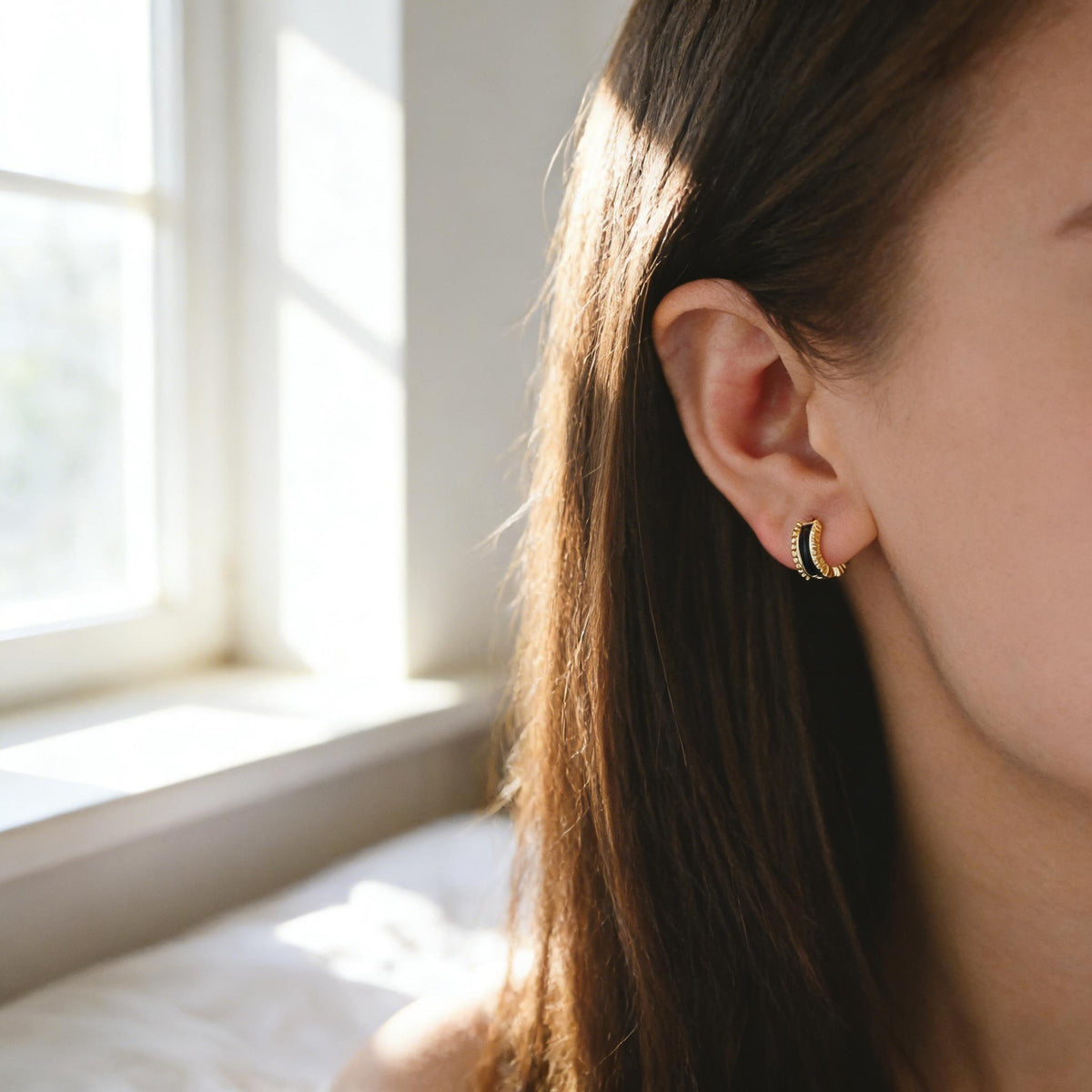 4pcs Enamel Hoop Earrings, 18K Gold plated Brass, Minimalist Circle Huggies (GB-3717)