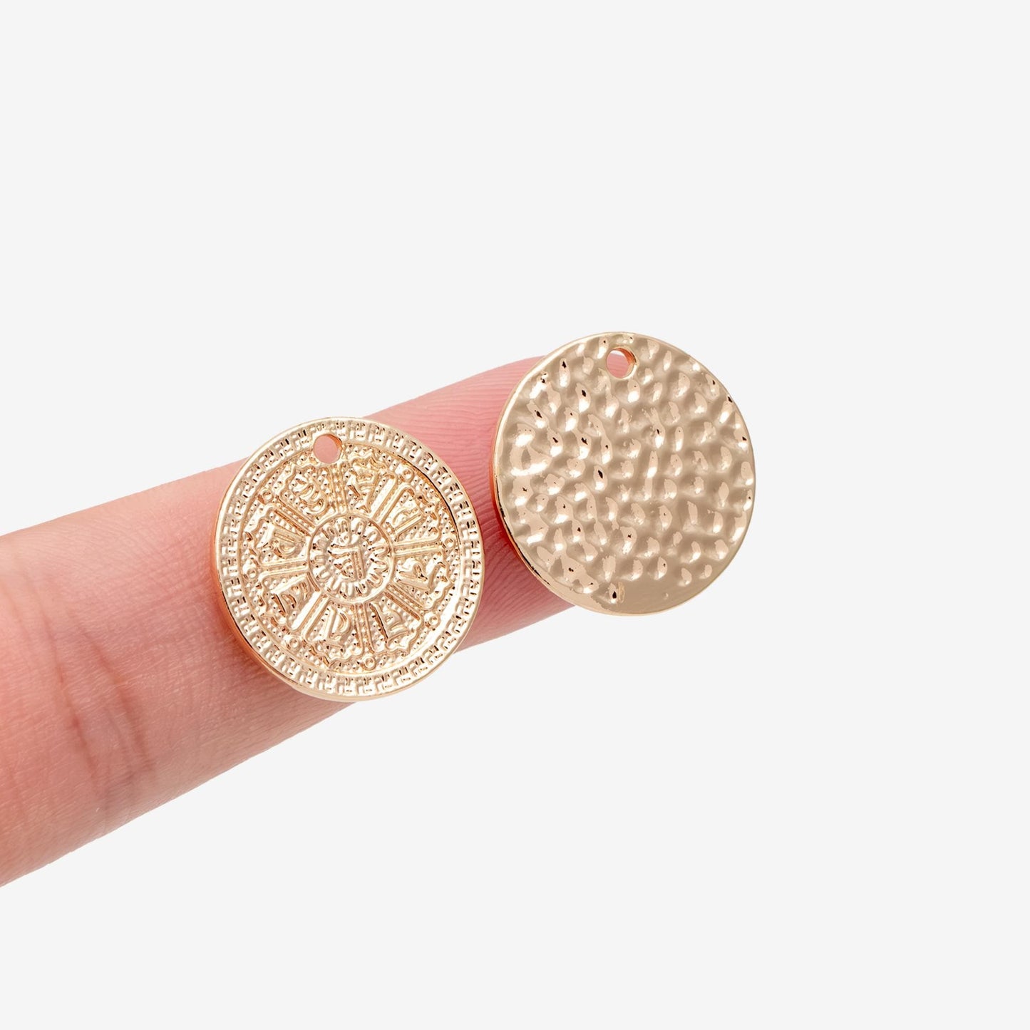 4pcs Gold hammered Coin Charms, Amulet Pendants, Jewelry Supplies (GB-1766-A)