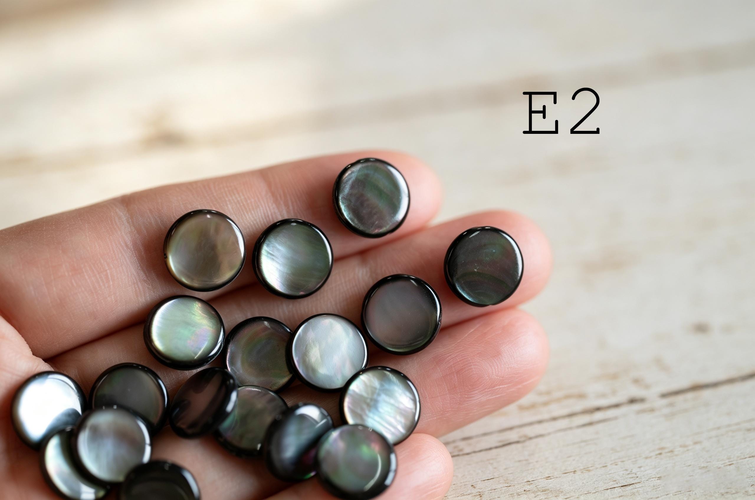 Moon Phase Mother of Pearl Beads, White/ Black MOP Shell Crescent Charms 12mm (BK-035)