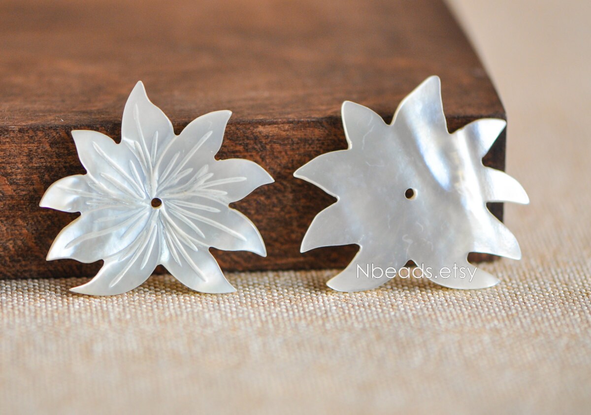 10pcs White Mother of Pearl Shell Lotus Carved Flowers 36mm -(V1216-1)