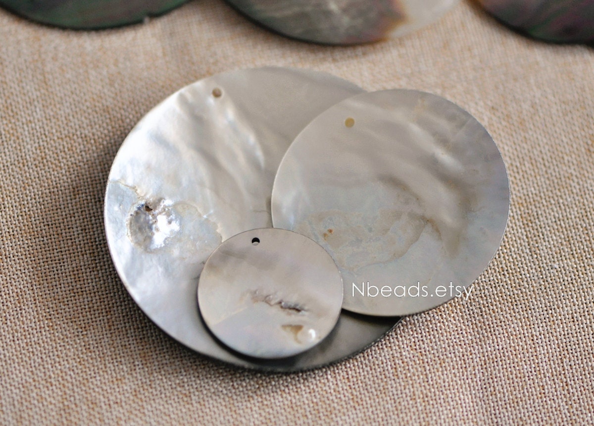 6pcs Black Mother of Pearl Shell Round Pendants 20/ 30/ 40/ 50/ 60mm Large (V1230)
