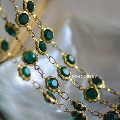 Unplated Raw Brass Designer Chain, Black/ Emerald Green Glass Flat Beaded Links 7mm (#LK-033)/ 1 Meter=3.3ft
