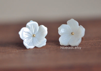 10pcs White Mother of Pearl Flowers 14mm, Center Drilled Carved 3D Shell Flowers (V1223)