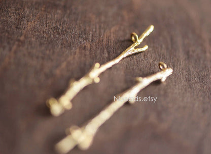 10pcs Gold plated Brass Branch Connectors with Two Loops, 44mm Long, Lead Nickel Free (GB-3622-E)