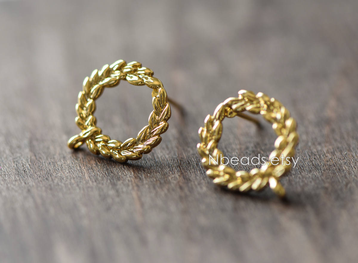 10pcs Circle Earring Posts with Loop, Gold Plated Brass Ear Studs, Lead Nickel Free (GB-076)